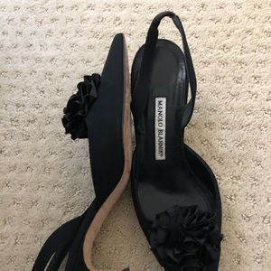 Manolo Blahnik pointed toe kitten heels